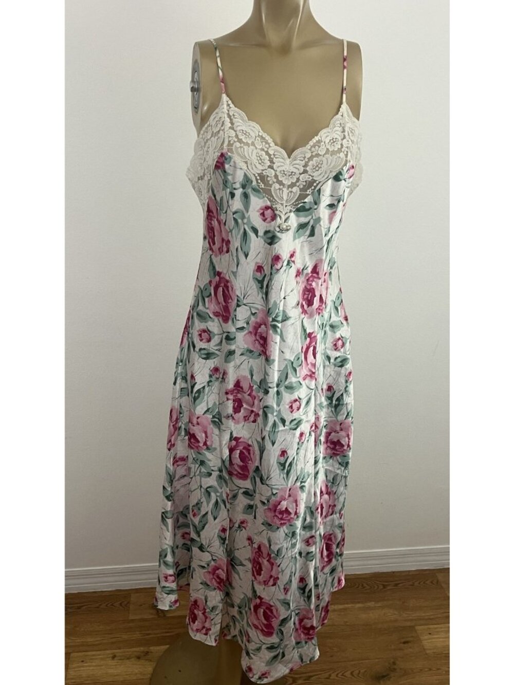 Vintage Honors Intimate Women's XL Slip Dress Nightgown Maxi Floral Satin Lace